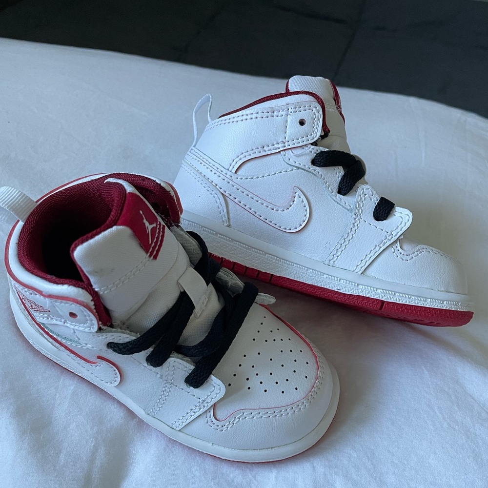 Toddler Boy’s Nike Air Jordan Shoes Sneakers Size 6C